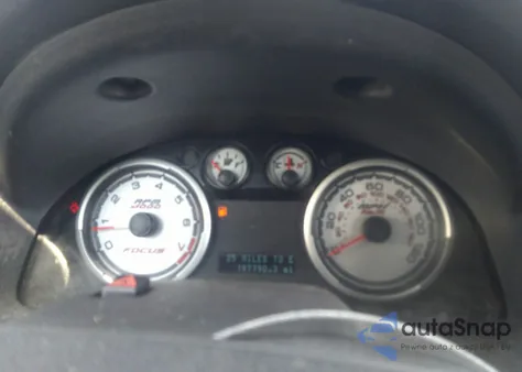 2010 Ford Focus Se z USA, uszkodzony, nr VIN 1FAHP3FN9AW202584